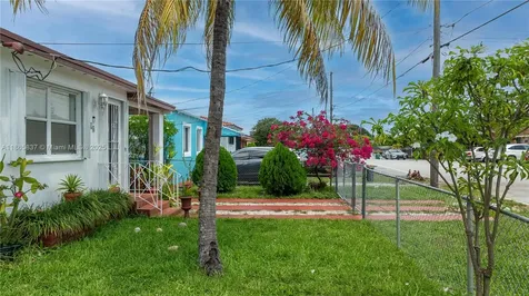 926 NW 24th Court Miami FL 33125