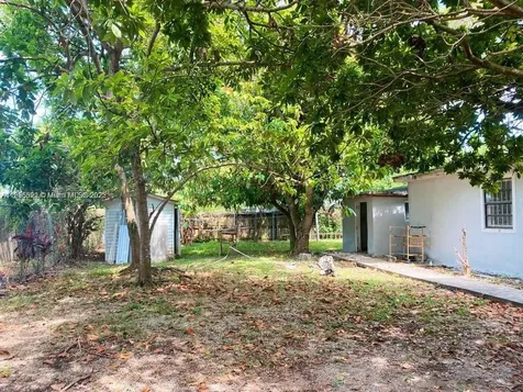 15061 SW 296th Homestead FL 33033