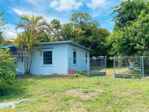15061 SW 296th Homestead FL 33033