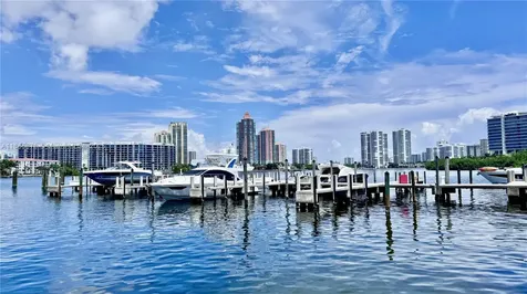 4041 Island Estate Aventura FL 33160