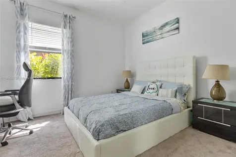 11863 SW 13th Court Pembroke Pines FL 33025