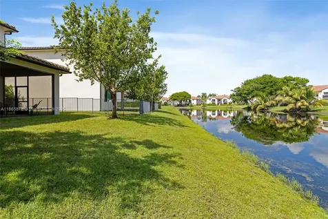 11863 SW 13th Court Pembroke Pines FL 33025