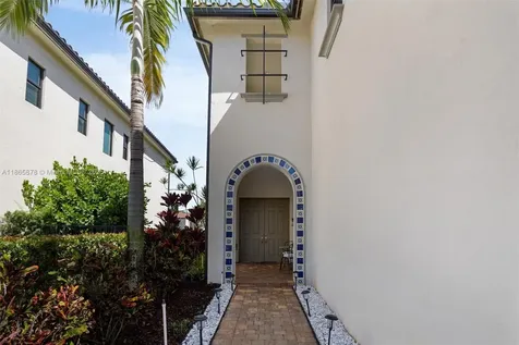 11863 SW 13th Court Pembroke Pines FL 33025
