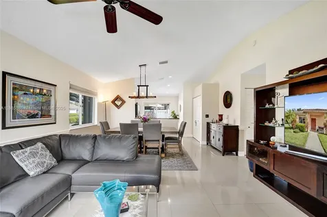 20839 NW 1st Street Pembroke Pines FL 33029