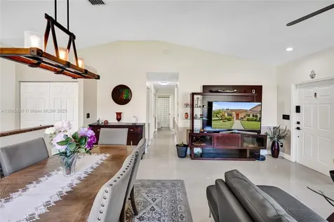 20839 NW 1st Street Pembroke Pines FL 33029