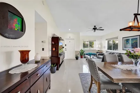 20839 NW 1st Street Pembroke Pines FL 33029