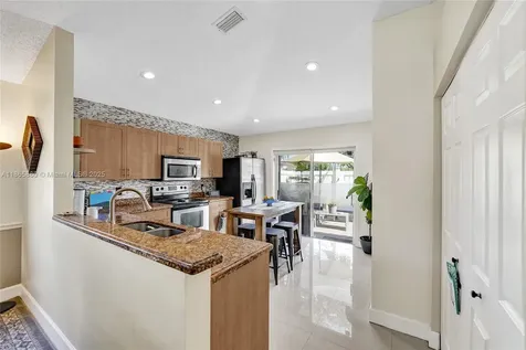 20839 NW 1st Street Pembroke Pines FL 33029