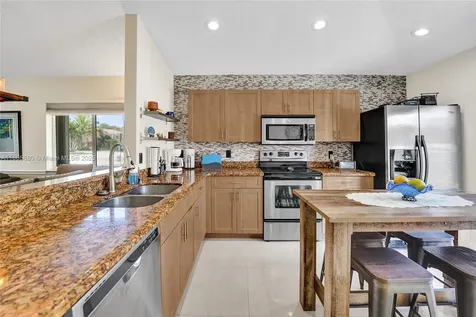 20839 NW 1st Street Pembroke Pines FL 33029