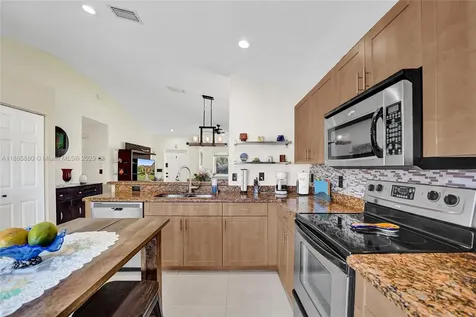 20839 NW 1st Street Pembroke Pines FL 33029