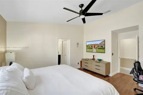 20839 NW 1st Street Pembroke Pines FL 33029