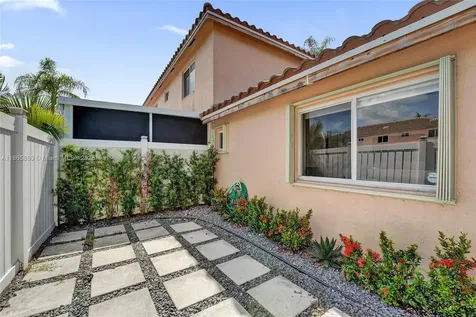20839 NW 1st Street Pembroke Pines FL 33029