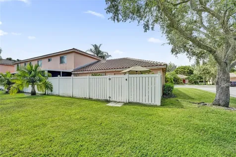 20839 NW 1st Street Pembroke Pines FL 33029