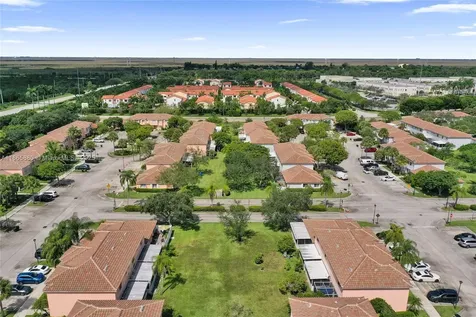 20839 NW 1st Street Pembroke Pines FL 33029