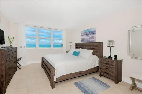 6917 Collins Avenue Miami Beach FL 33141