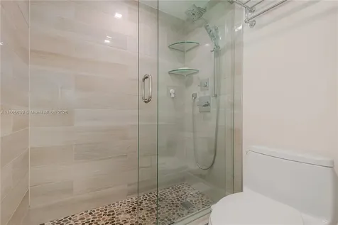 6917 Collins Avenue Miami Beach FL 33141