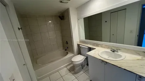 2775 NE 187th Aventura FL 33180