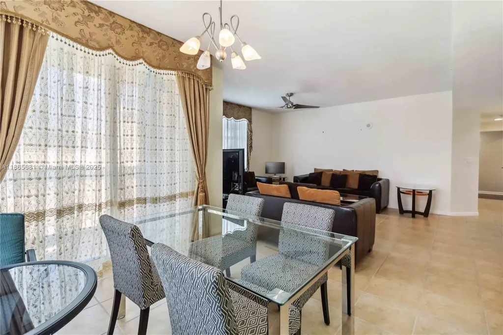 511 SE 5th Avenue Fort Lauderdale FL 33301