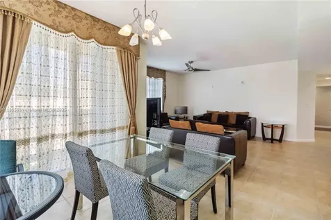 511 SE 5th Avenue Fort Lauderdale FL 33301