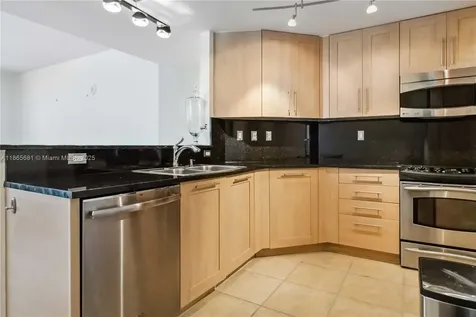 511 SE 5th Avenue Fort Lauderdale FL 33301