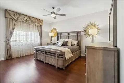 511 SE 5th Avenue Fort Lauderdale FL 33301