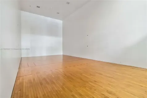 511 SE 5th Avenue Fort Lauderdale FL 33301