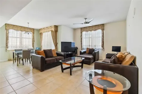 511 SE 5th Avenue Fort Lauderdale FL 33301