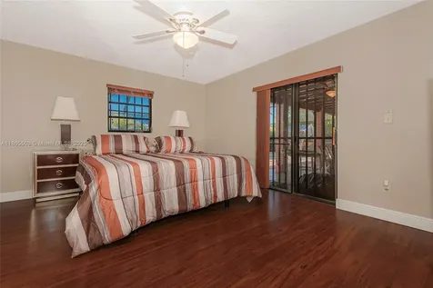 13137 SW 3rd Street Miami FL 33184