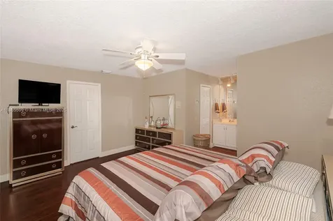 13137 SW 3rd Street Miami FL 33184