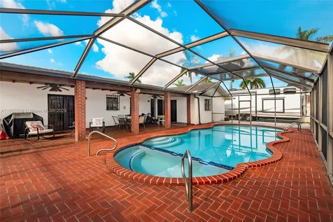 13137 SW 3rd Street Miami FL 33184
