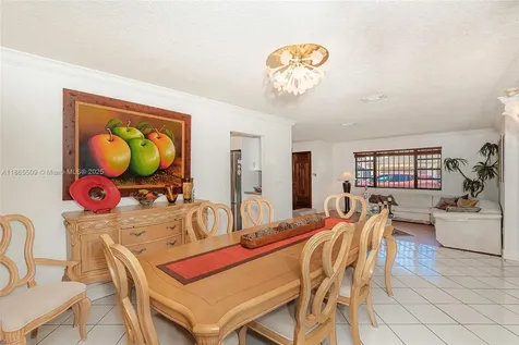 13137 SW 3rd Street Miami FL 33184