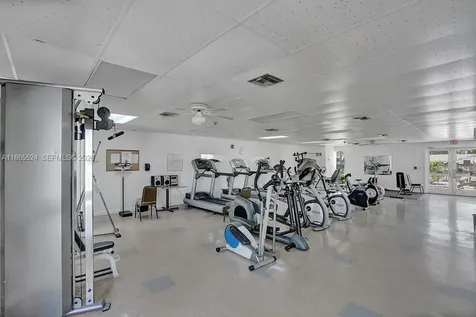 16901 NE 13th Avenue Miami FL 33162