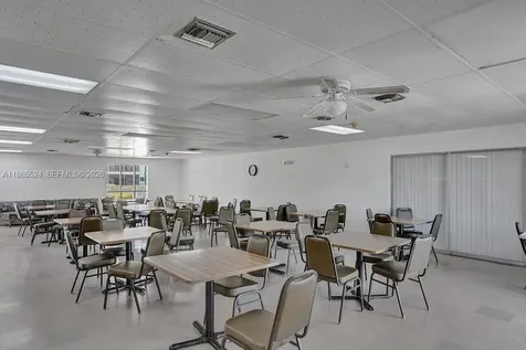 16901 NE 13th Avenue Miami FL 33162