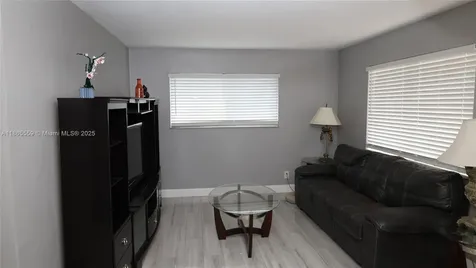 3705 NW 84th Avenue Sunrise FL 33351