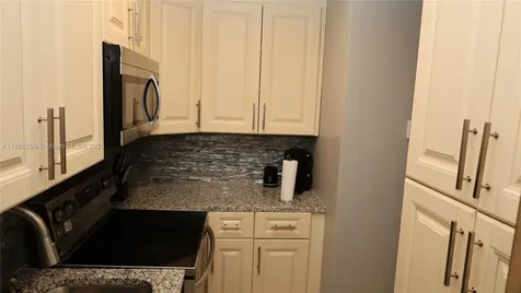 3705 NW 84th Avenue Sunrise FL 33351