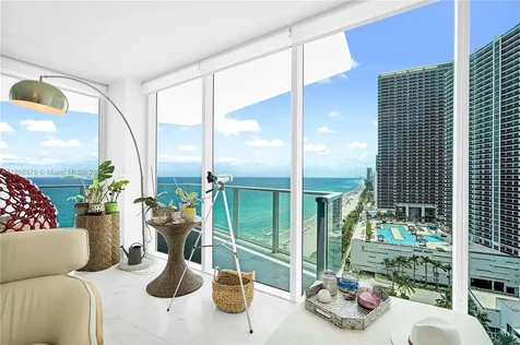 3951 S Ocean Drive Hollywood FL 33019