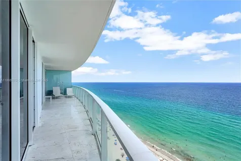3951 S Ocean Drive Hollywood FL 33019