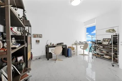 3951 S Ocean Drive Hollywood FL 33019