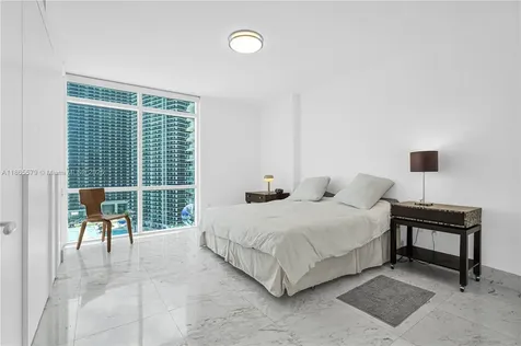 3951 S Ocean Drive Hollywood FL 33019