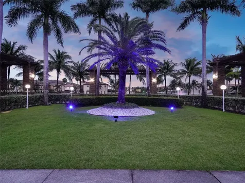 9835 NW 86th Terrace Doral FL 33178
