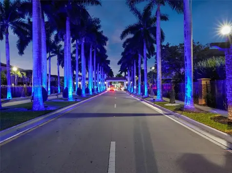 9835 NW 86th Terrace Doral FL 33178