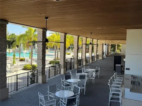 9835 NW 86th Terrace Doral FL 33178
