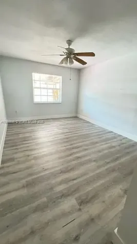 10390 SW 154th Circle Court Miami FL 33196