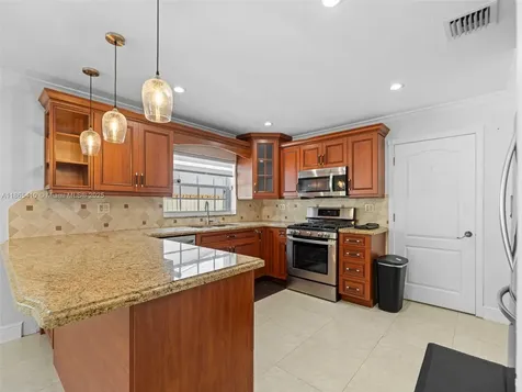 7322 SW 134th Place Miami FL 33183