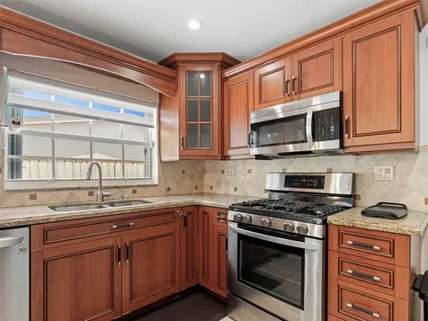 7322 SW 134th Place Miami FL 33183