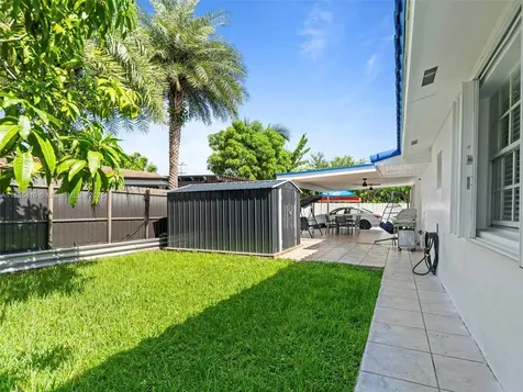7322 SW 134th Place Miami FL 33183
