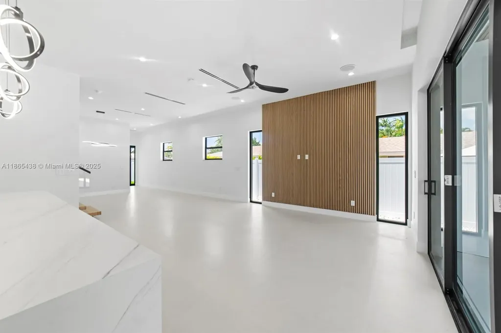 1320 NE 16th Avenue Fort Lauderdale FL 33304