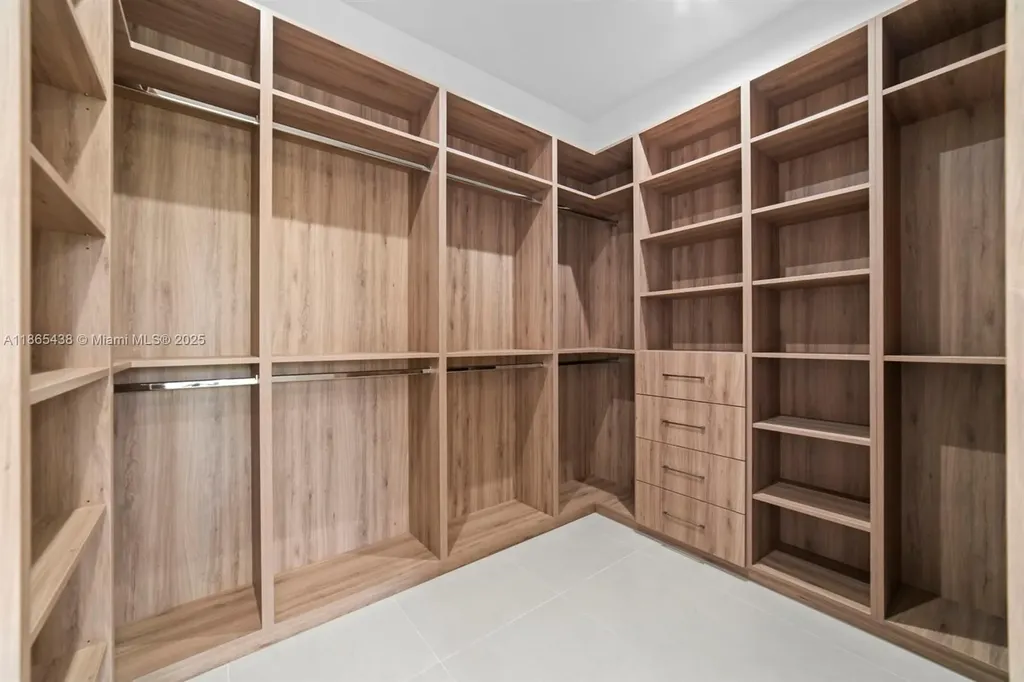 1320 NE 16th Avenue Fort Lauderdale FL 33304