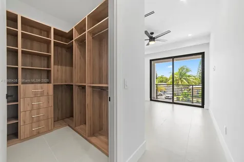 1320 NE 16th Avenue Fort Lauderdale FL 33304