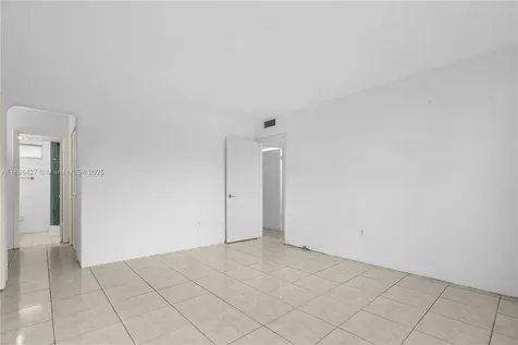 3030 Marcos Drive Aventura FL 33160