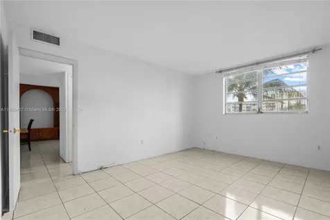 3030 Marcos Drive Aventura FL 33160